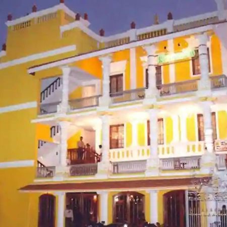 Hotel Soorya Heritage Inn 퐁디셰리 외부 사진