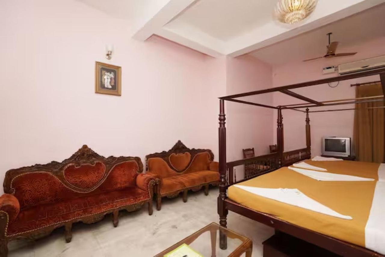 Hotel Soorya Heritage Inn 퐁디셰리 외부 사진