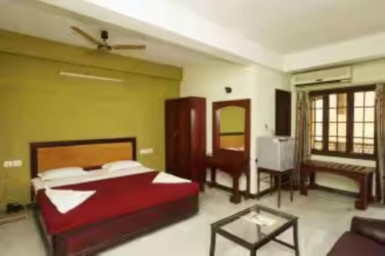 Hotel Soorya Heritage Inn 퐁디셰리 외부 사진