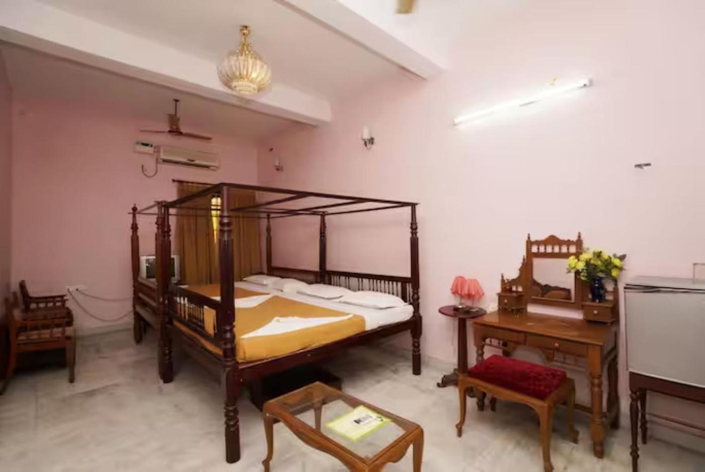 Hotel Soorya Heritage Inn 퐁디셰리 외부 사진
