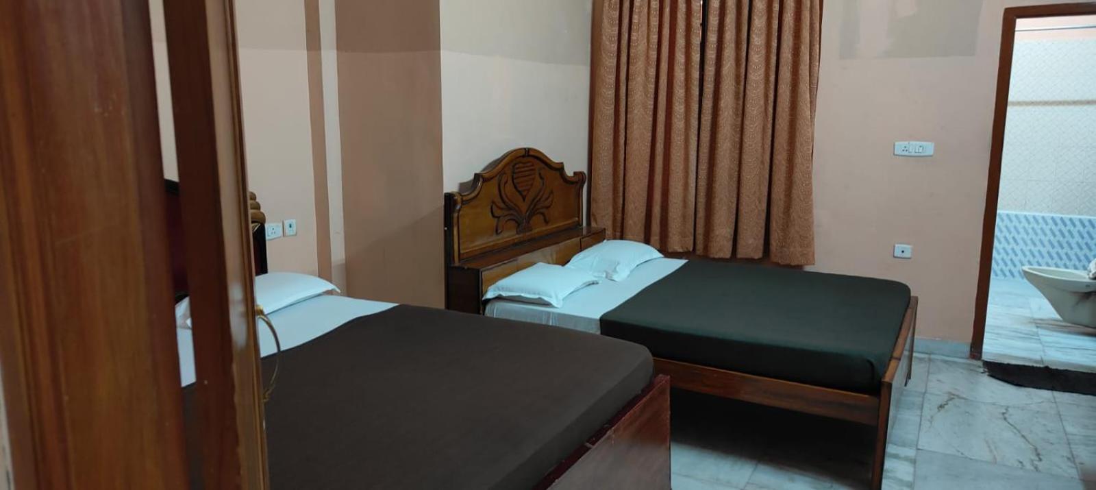 Hotel Soorya Heritage Inn 퐁디셰리 외부 사진
